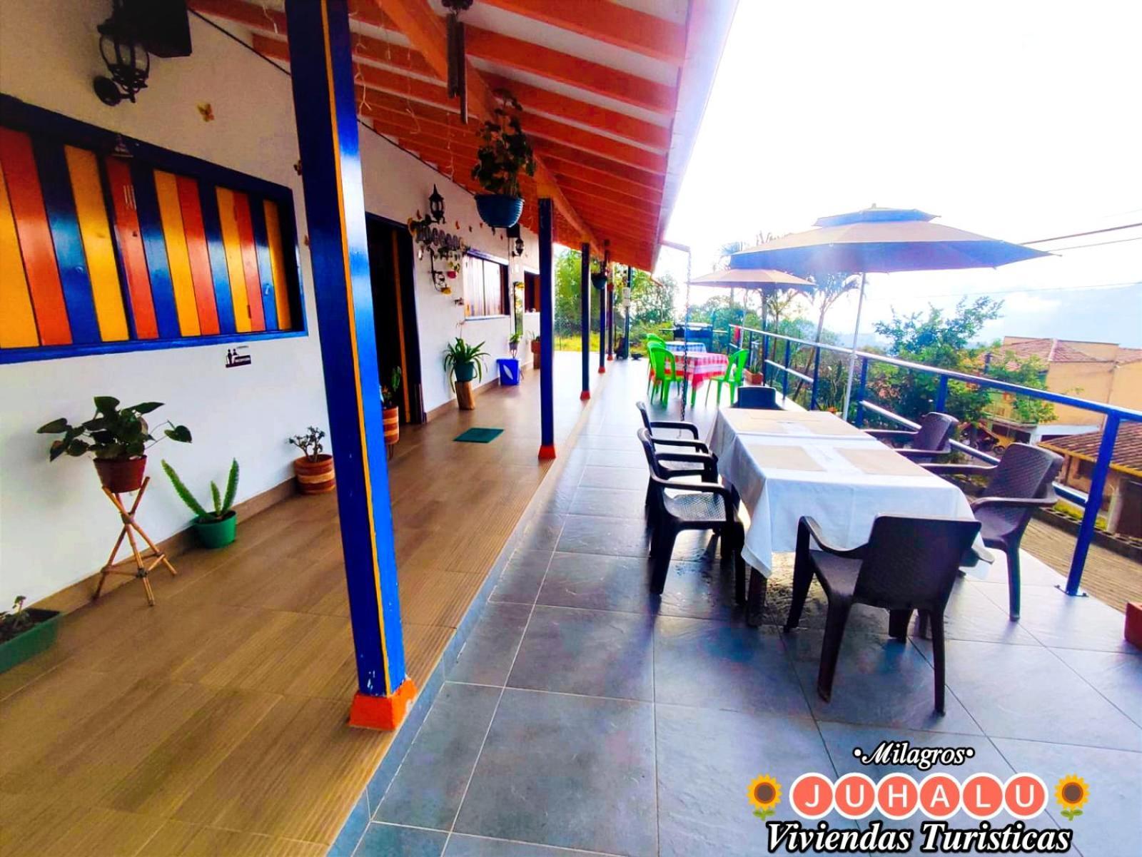 ᒍᑌᕼᗩᒪᑌ Otel Jericoc  Dış mekan fotoğraf